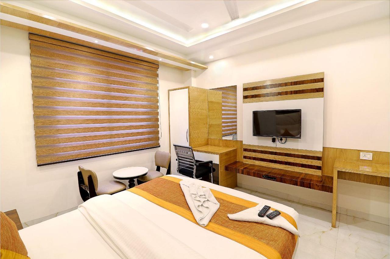Hotel York Legacy -3 Minutes Walk From New Delhi Railway Station 'The 5 Star Ambience' Newly Built 외부 사진